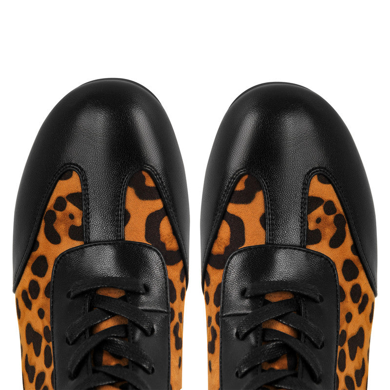 Round Toe Lace-up Boxing Ankle Boots